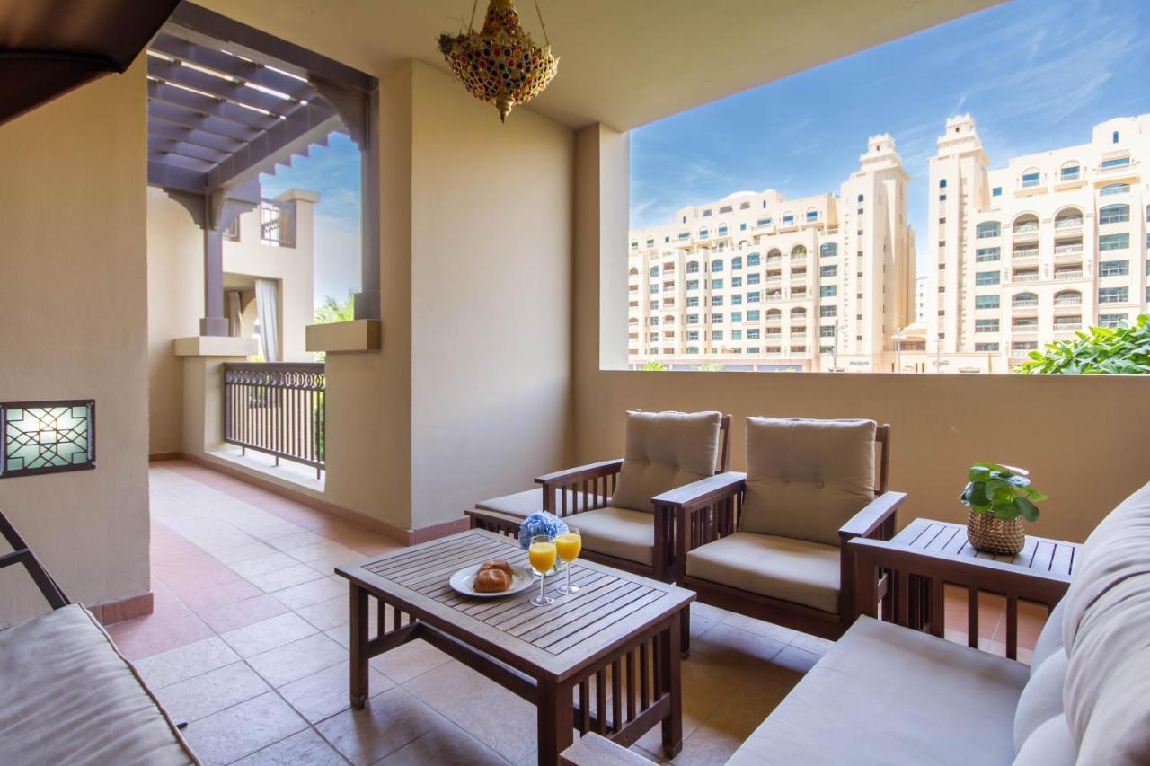Bespoke Holiday Homes - Palm Jumeirah- 1 Bedroom Fairmont North Residence Дубай Экстерьер фото